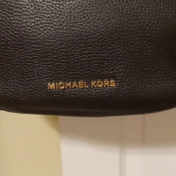 Michael Kors handbag - Picture 3 of 10